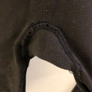 lululemon athletica Pants - Lululemon black crop tights, sz 2, 70928 lululemon athletica Pants - Lululemon black crop tights, sz 2, 70928
